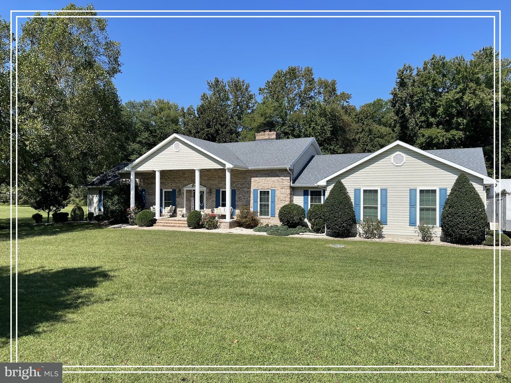 1051 HARTLY RD, Hartly, DE 19953