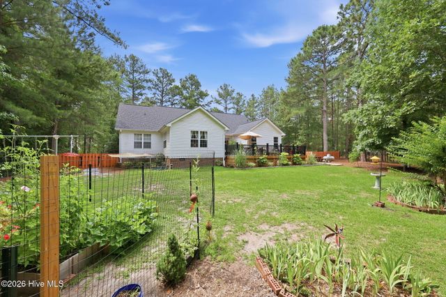 1180 Rays Bridge Road, Whispering Pines, NC 28327