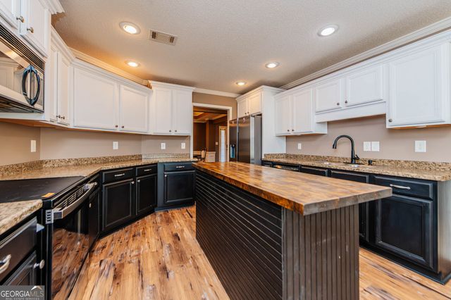 100 Crystal Ridge Circle, Byron, GA 31008