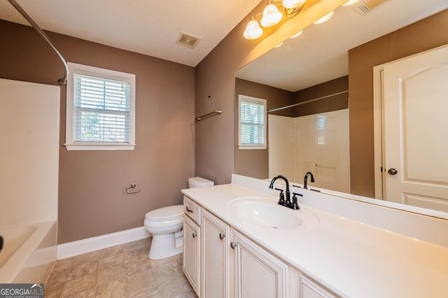 100 Crystal Ridge Circle, Byron, GA 31008