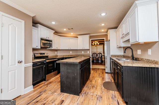 100 Crystal Ridge Circle, Byron, GA 31008