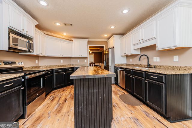 100 Crystal Ridge Circle, Byron, GA 31008