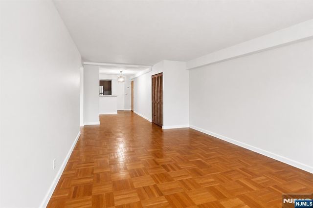 208 Anderson Nf3, Hackensack, NJ 07601