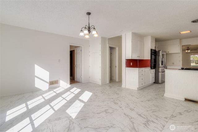 1204 Boyer Avenue, Walla Walla, WA 99362