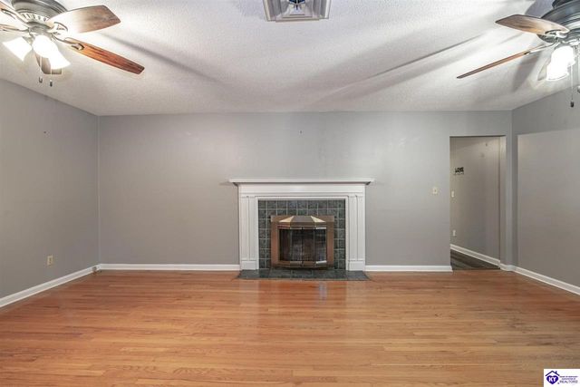 1106 Pawnee Drive, Elizabethtown, KY 42701