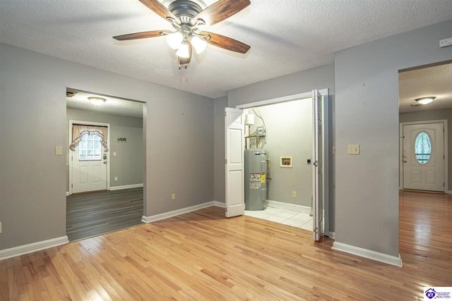 1106 Pawnee Drive, Elizabethtown, KY 42701