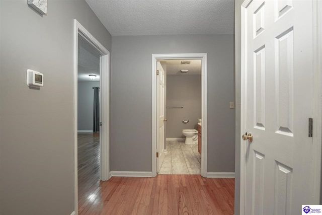 1106 Pawnee Drive, Elizabethtown, KY 42701