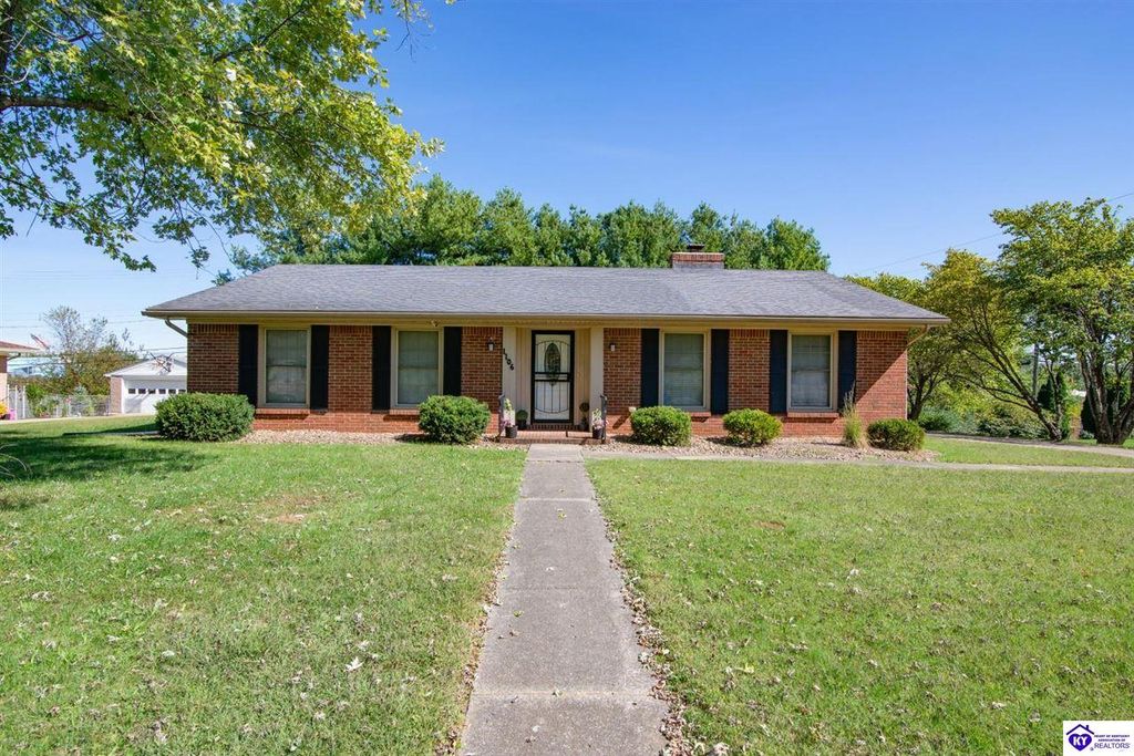 1106 Pawnee Drive, Elizabethtown, KY 42701