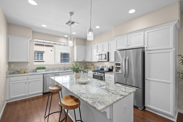 1052 Chamomile Walkway, San Jose, CA 95133