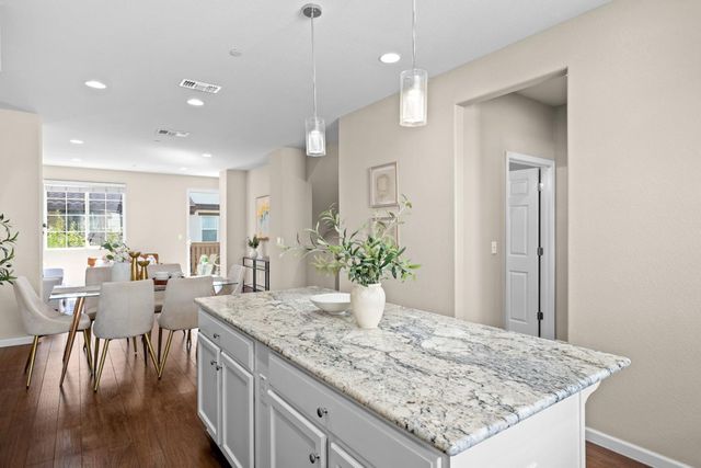 1052 Chamomile Walkway, San Jose, CA 95133
