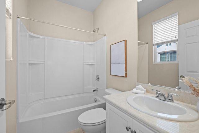 1052 Chamomile Walkway, San Jose, CA 95133