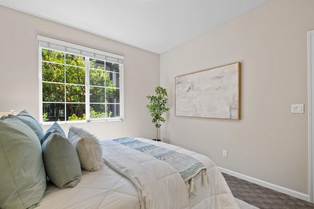 1052 Chamomile Walkway, San Jose, CA 95133