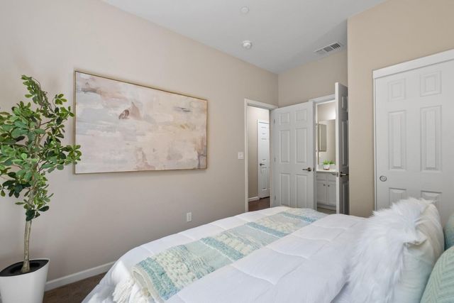 1052 Chamomile Walkway, San Jose, CA 95133