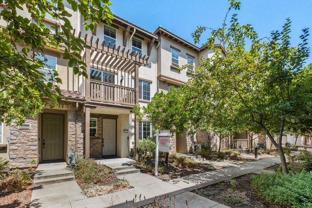 1052 Chamomile Walkway, San Jose, CA 95133