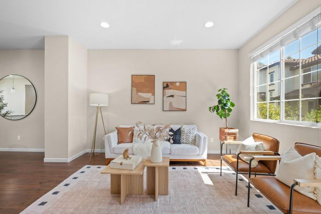 1052 Chamomile Walkway, San Jose, CA 95133