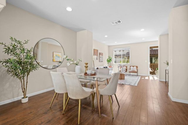 1052 Chamomile Walkway, San Jose, CA 95133