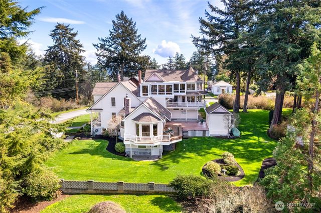 303 7th Street, Anacortes, WA 98221
