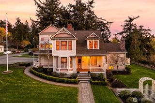 303 7th Street, Anacortes, WA 98221