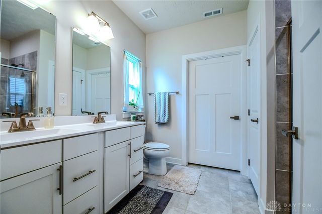 2067 Codaz Way, Beavercreek, OH 45434