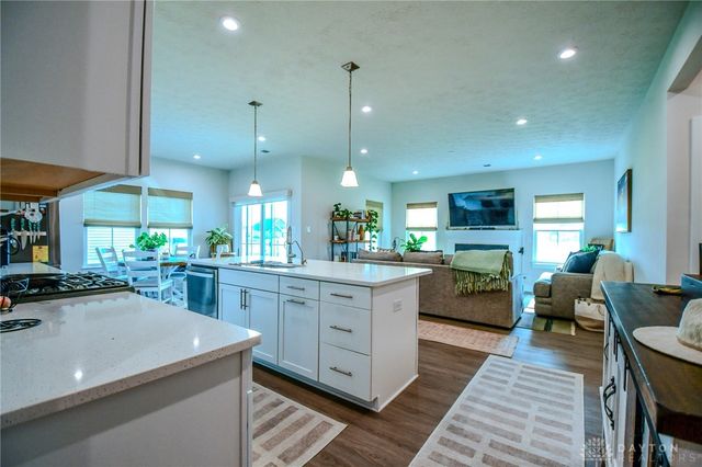 2067 Codaz Way, Beavercreek, OH 45434