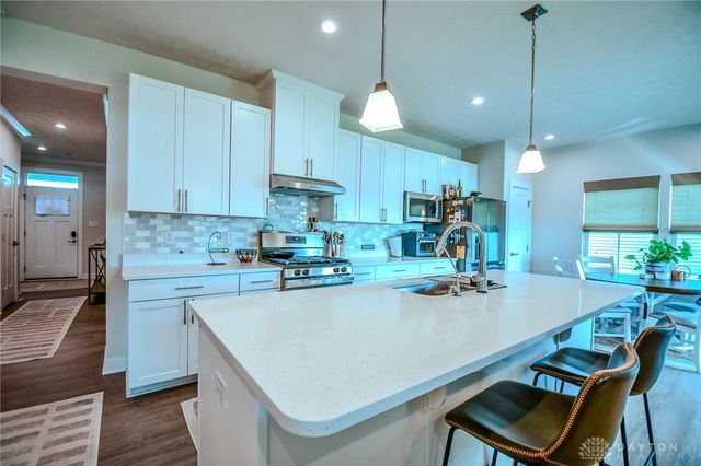 2067 Codaz Way, Beavercreek, OH 45434