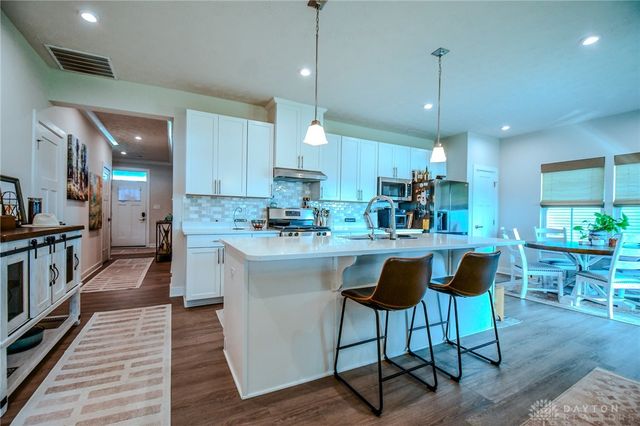 2067 Codaz Way, Beavercreek, OH 45434