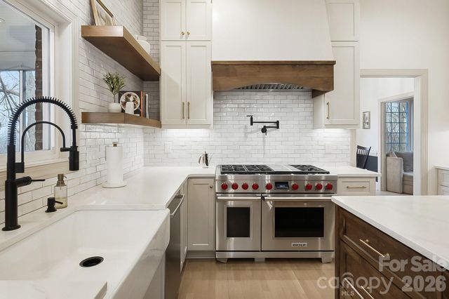 127 Berry Mountain Road, Cramerton, NC 28032