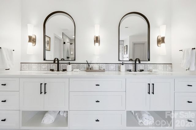 127 Berry Mountain Road, Cramerton, NC 28032