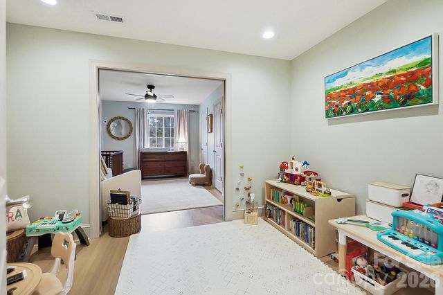 127 Berry Mountain Road, Cramerton, NC 28032