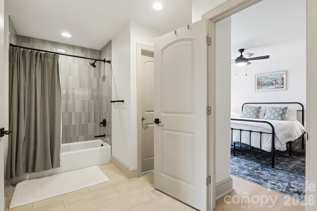 127 Berry Mountain Road, Cramerton, NC 28032