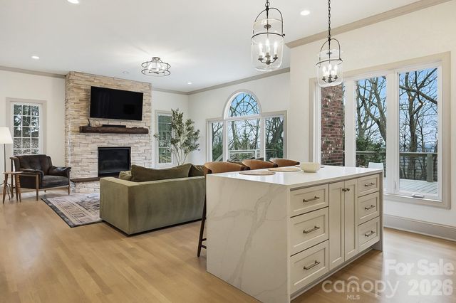 127 Berry Mountain Road, Cramerton, NC 28032