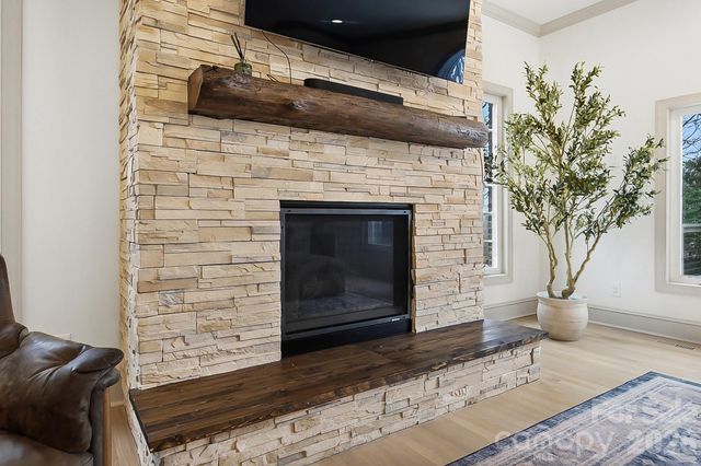 127 Berry Mountain Road, Cramerton, NC 28032