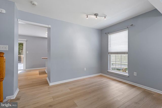 26 DOVETREE DR, Newark, DE 19713