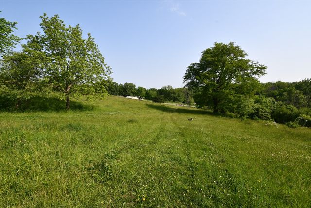 01 S23 Highway, Carlisle, IA 50047