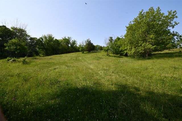 01 S23 Highway, Carlisle, IA 50047