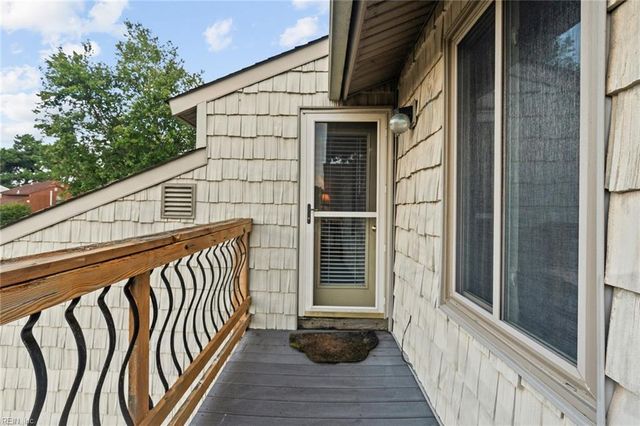 5104 Earlston LN, Virginia Beach, VA 23464