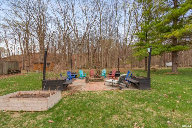 834 E FAIRVIEW Street, Peoria, IL 61615