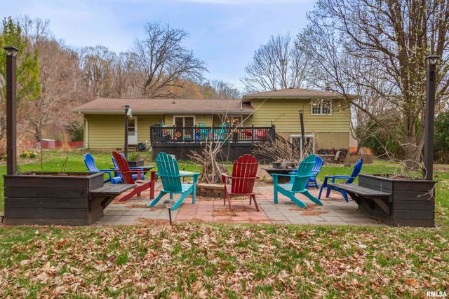 834 E FAIRVIEW Street, Peoria, IL 61615