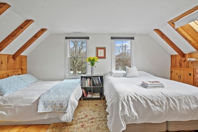 44 Plantingfield Way, Edgartown, MA 02539