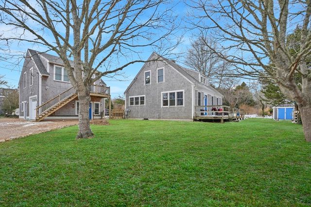 44 Plantingfield Way, Edgartown, MA 02539