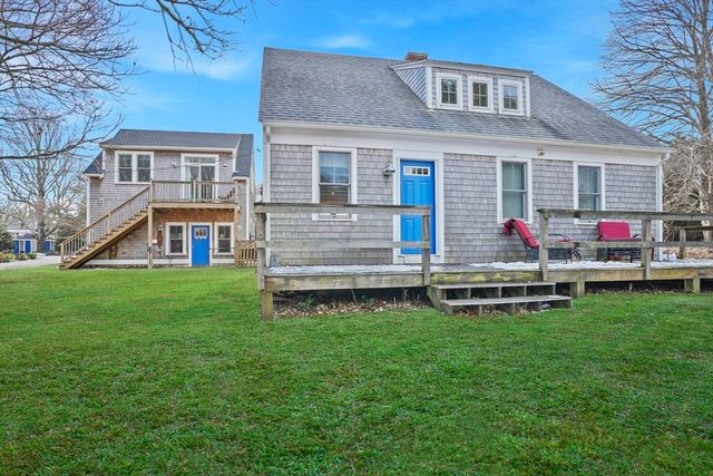 44 Plantingfield Way, Edgartown, MA 02539