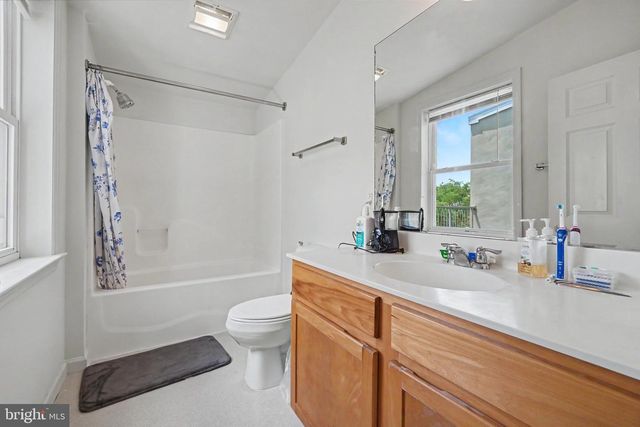 86 CHESAPEAKE ST, Lancaster, PA 17602