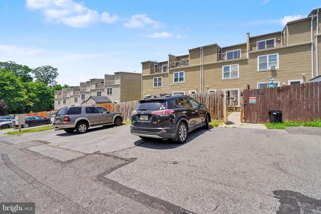 86 CHESAPEAKE ST, Lancaster, PA 17602