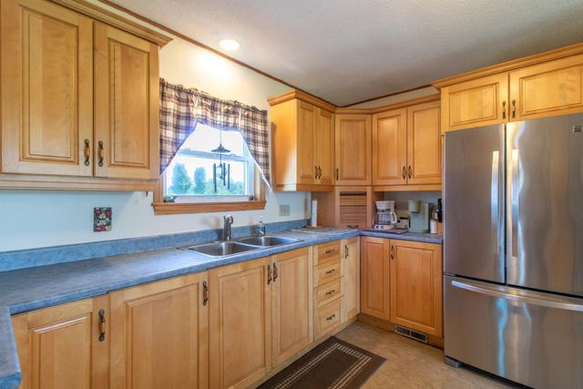 205 Water Street, Orleans, VT 05860