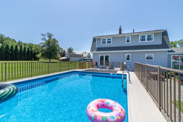 205 Water Street, Orleans, VT 05860