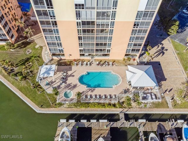 170 Lenell RD 403, Fort Myers Beach, FL 33931