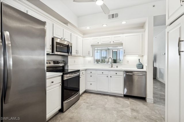 170 Lenell RD 403, Fort Myers Beach, FL 33931