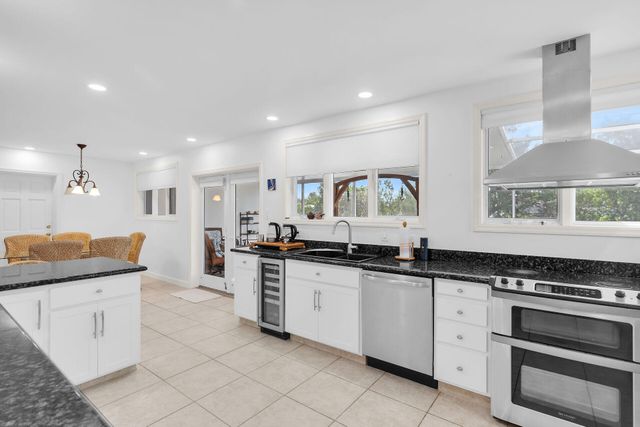 7501 Gulfstream Boulevard, Marathon, FL 33050