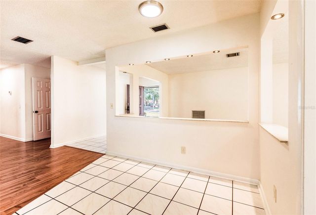 7416 CLEARVIEW DRIVE, Tampa, FL 33634