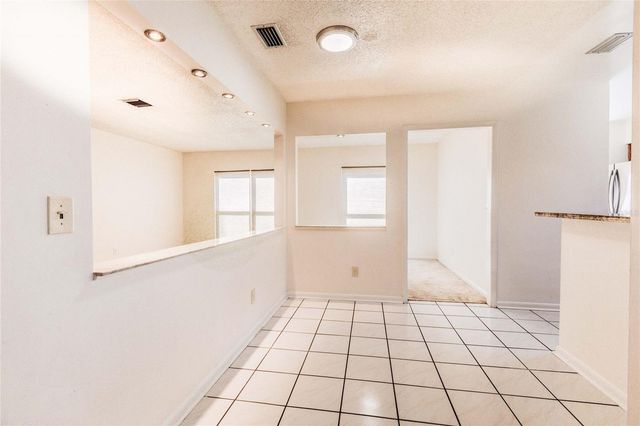 7416 CLEARVIEW DRIVE, Tampa, FL 33634